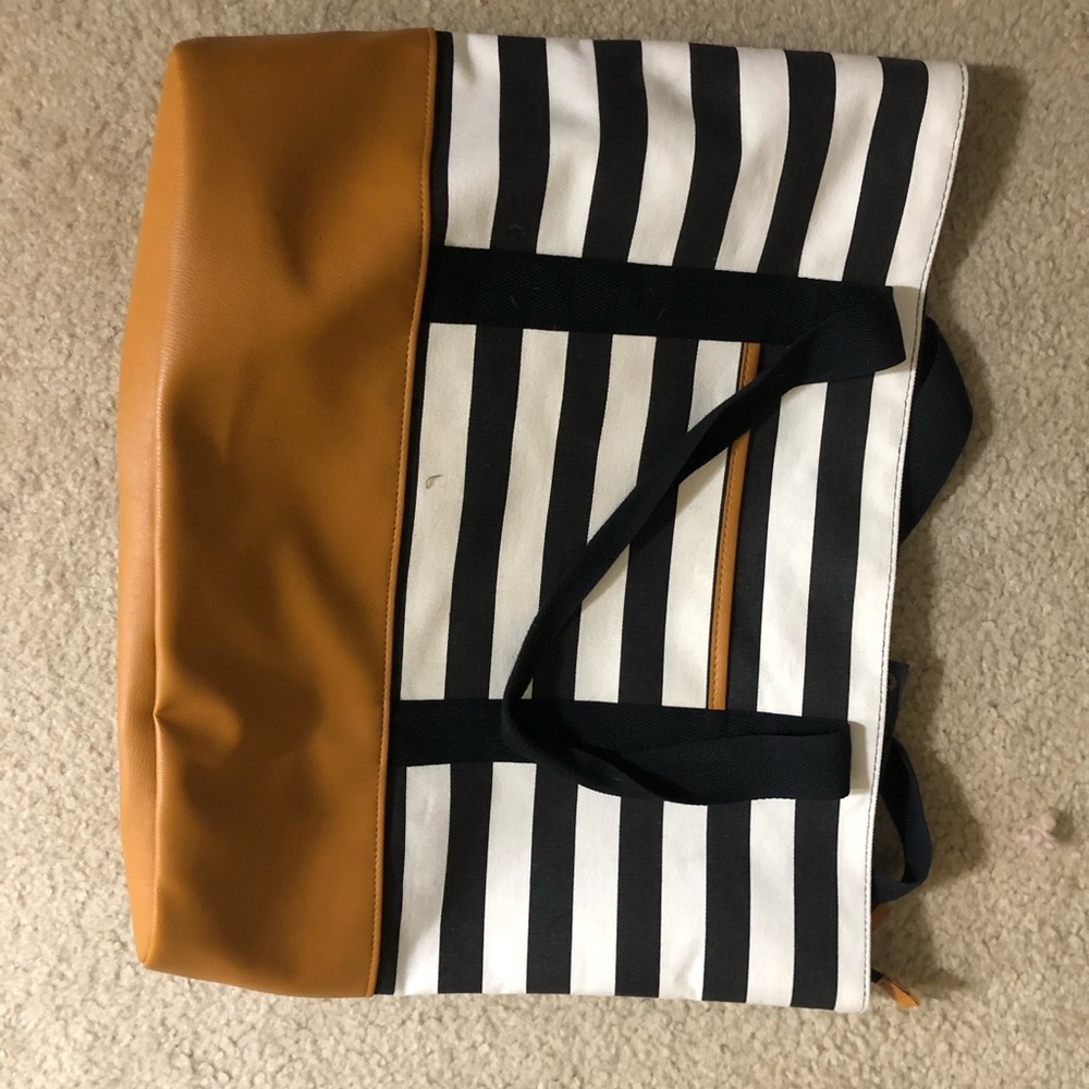 Large DSW weekender tote